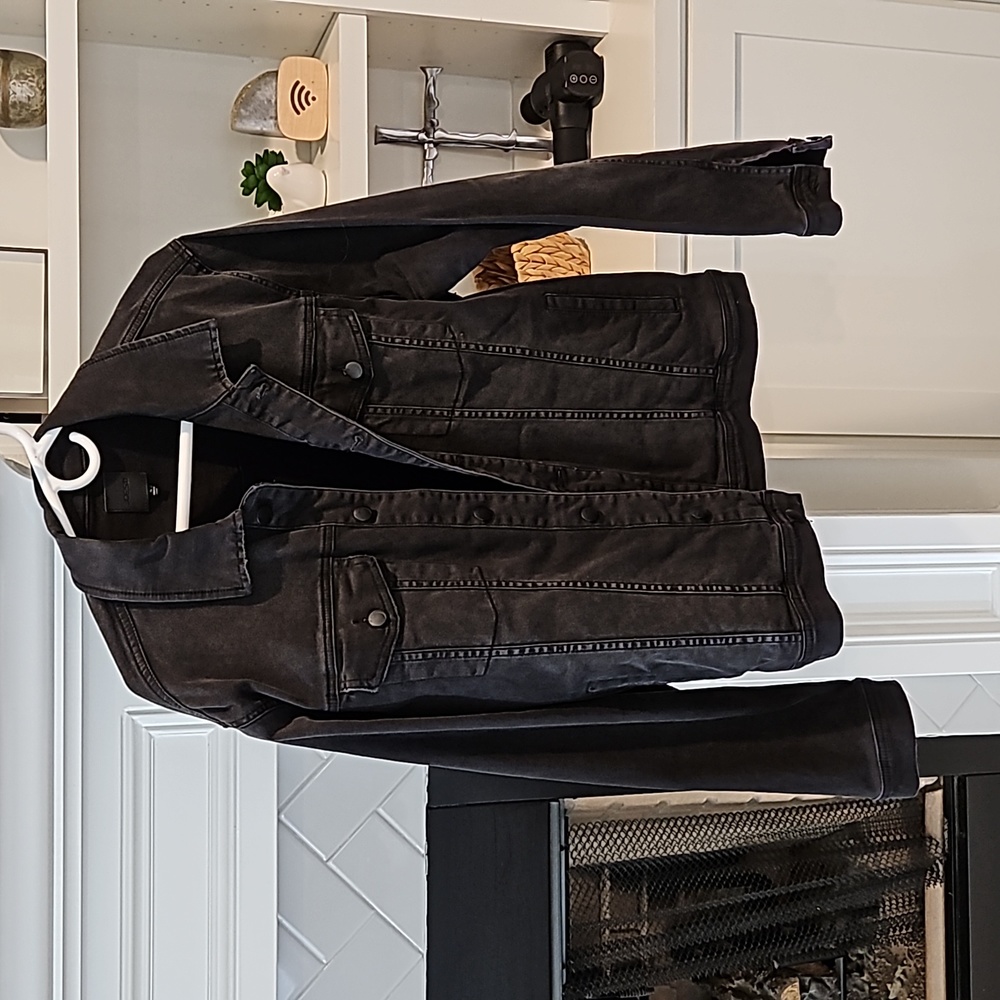 Joe's black denim jacket xl